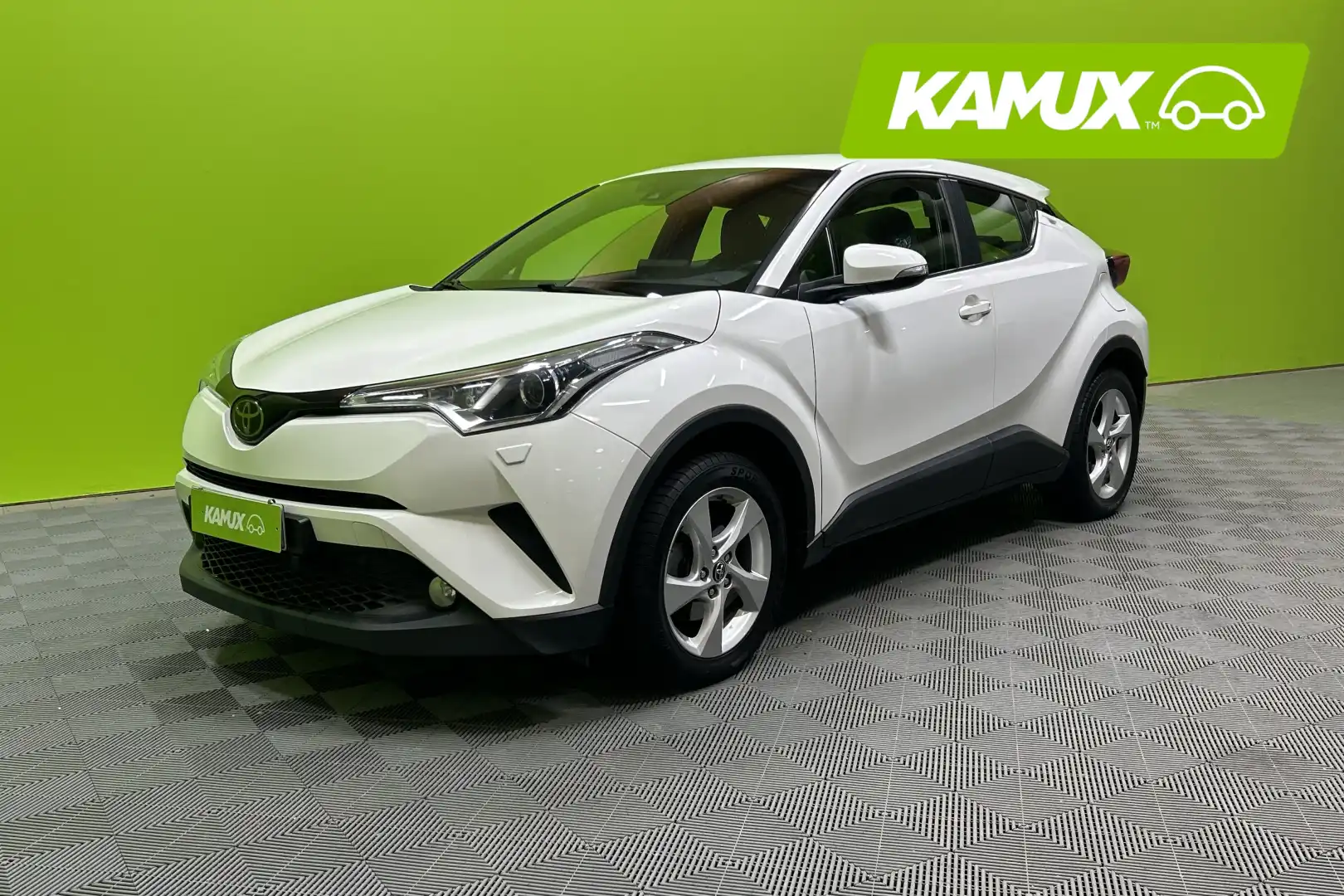 car-image