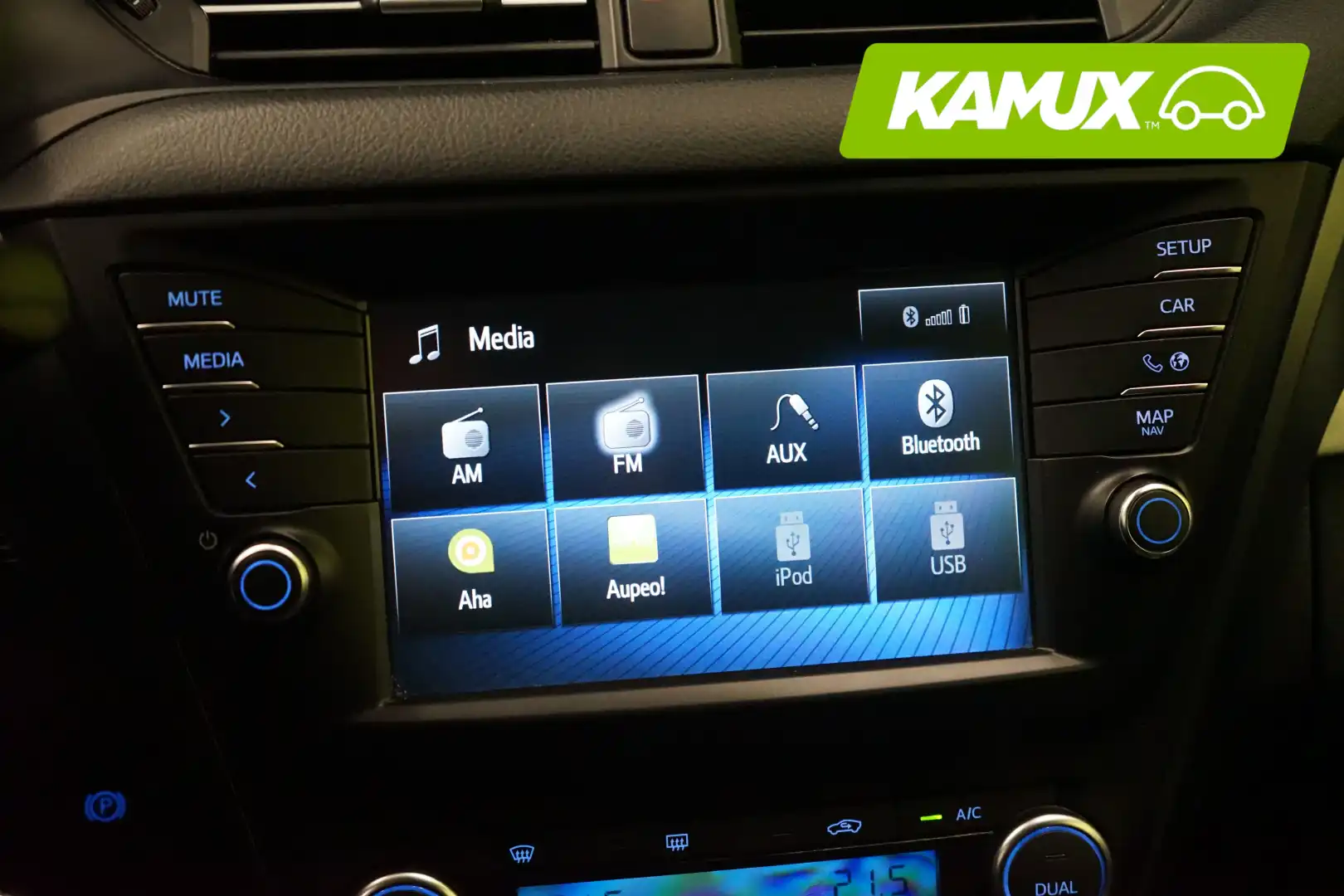 car-image