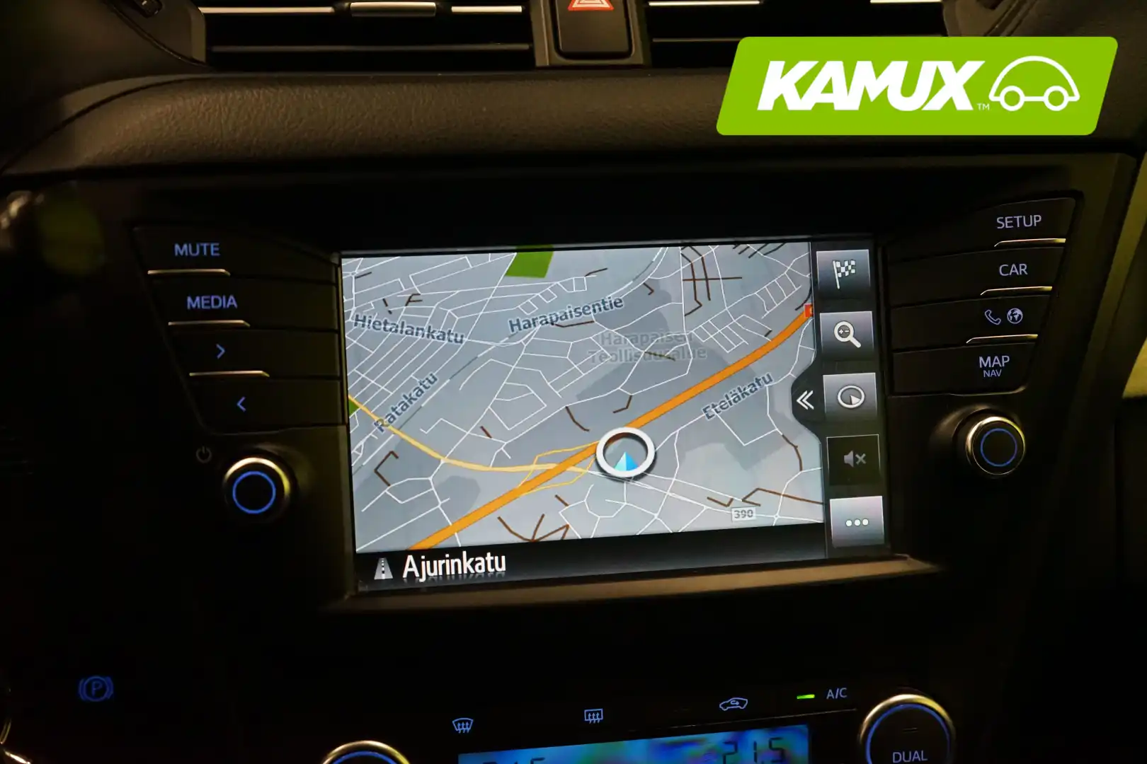 car-image