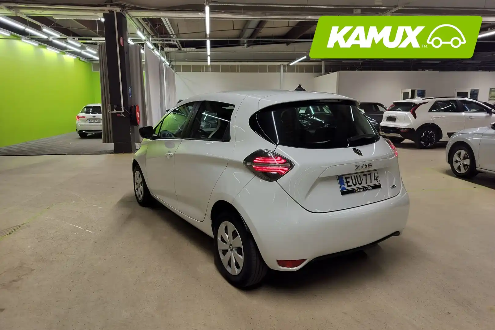 car-image