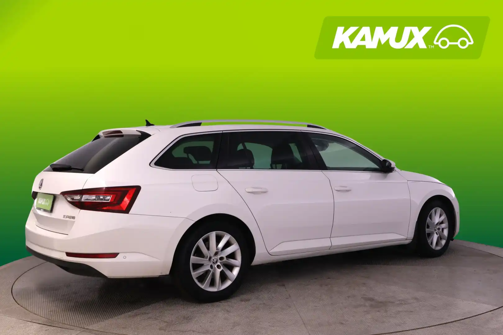 car-image