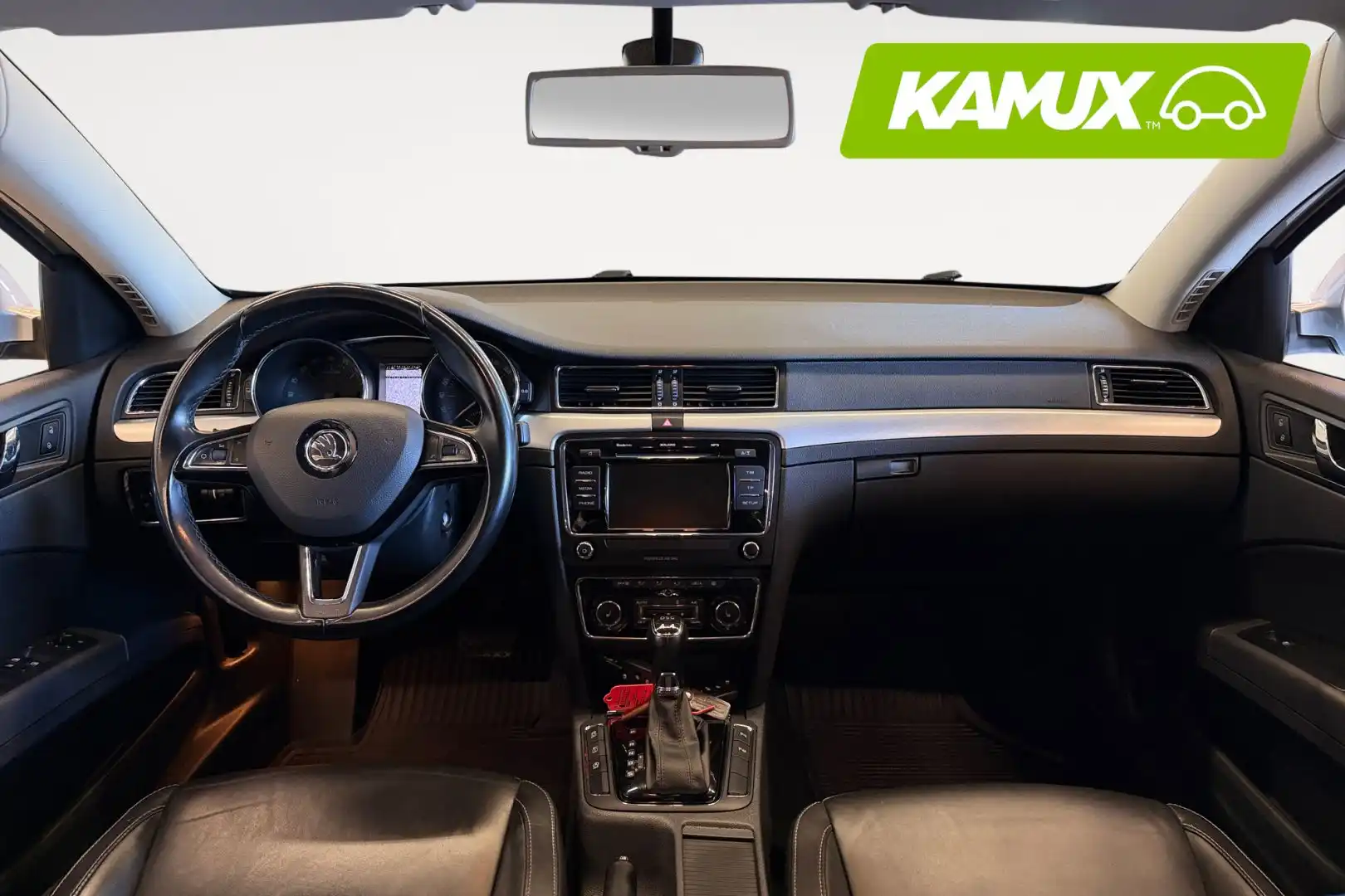 car-image