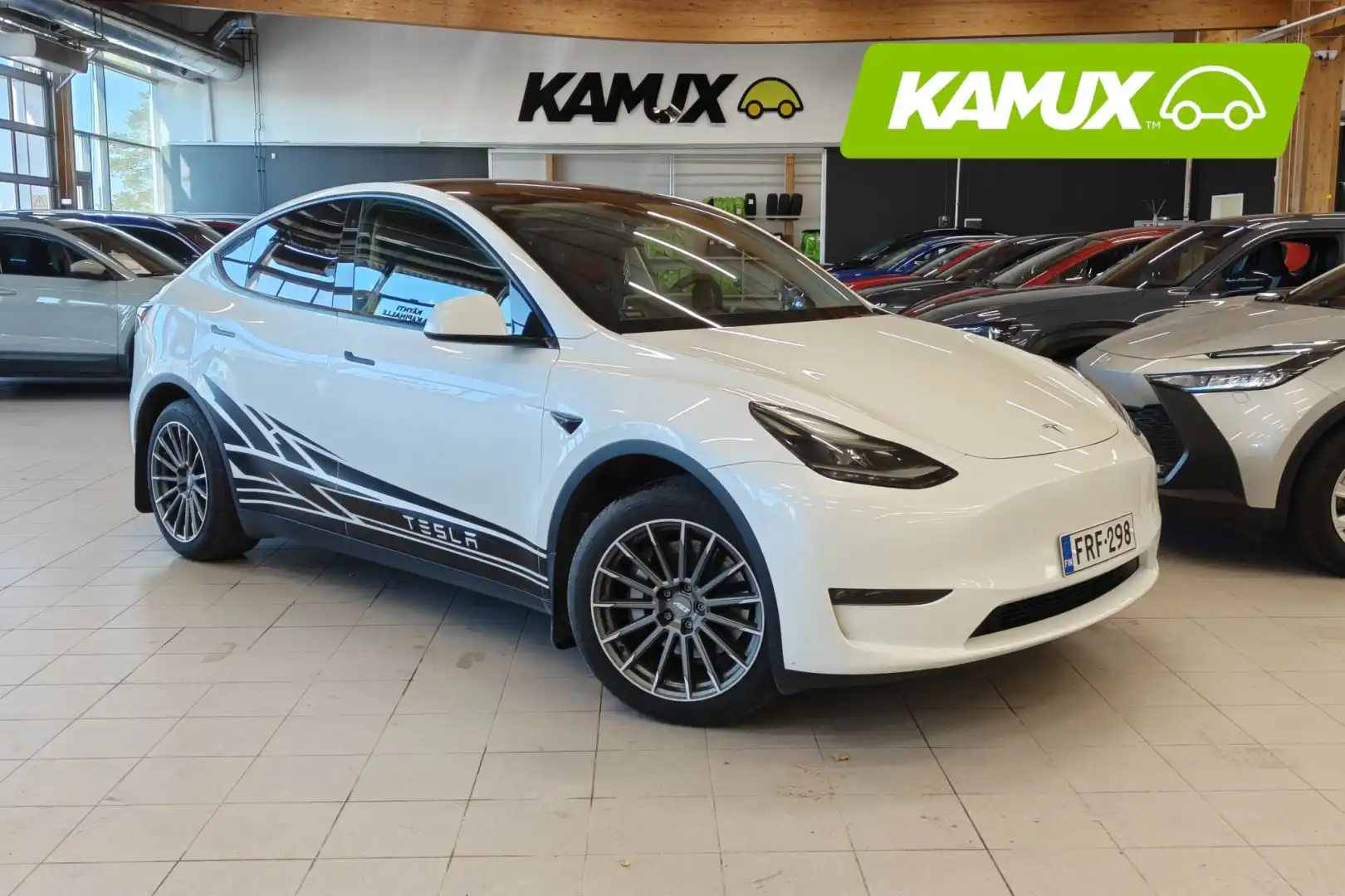 car-image