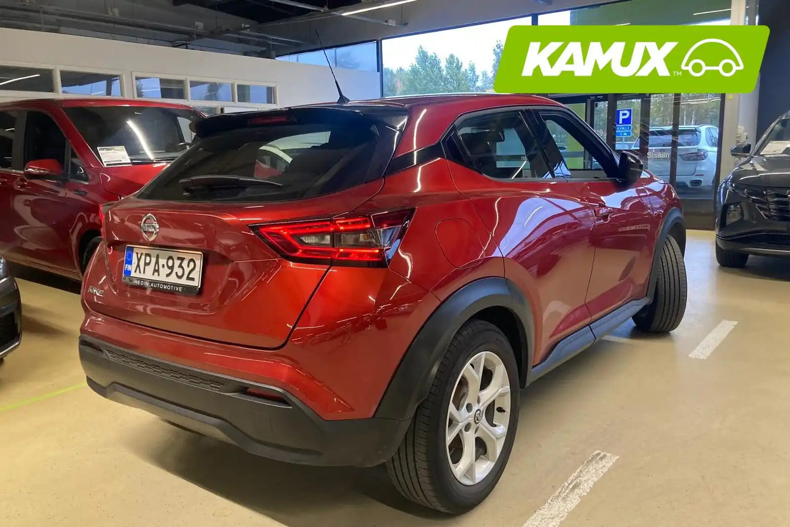 car-image