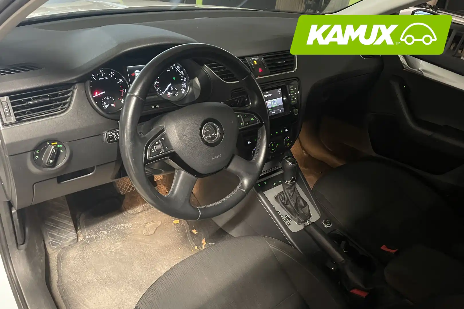 car-image