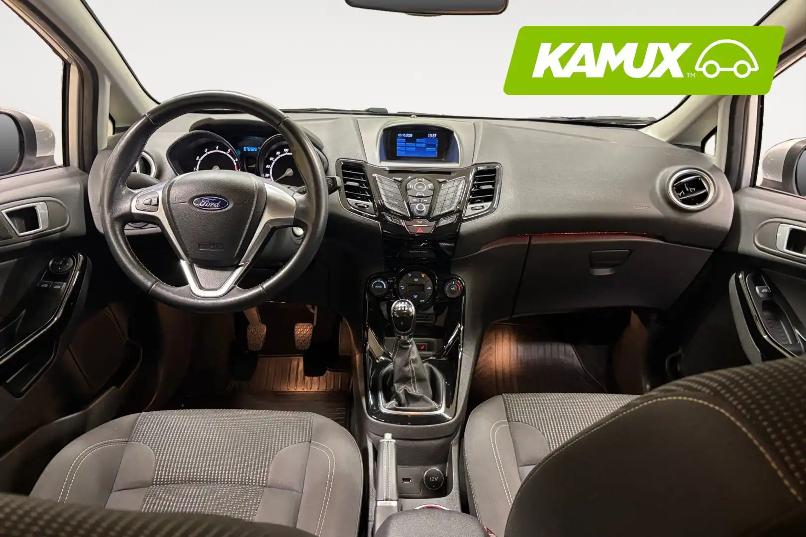 car-image