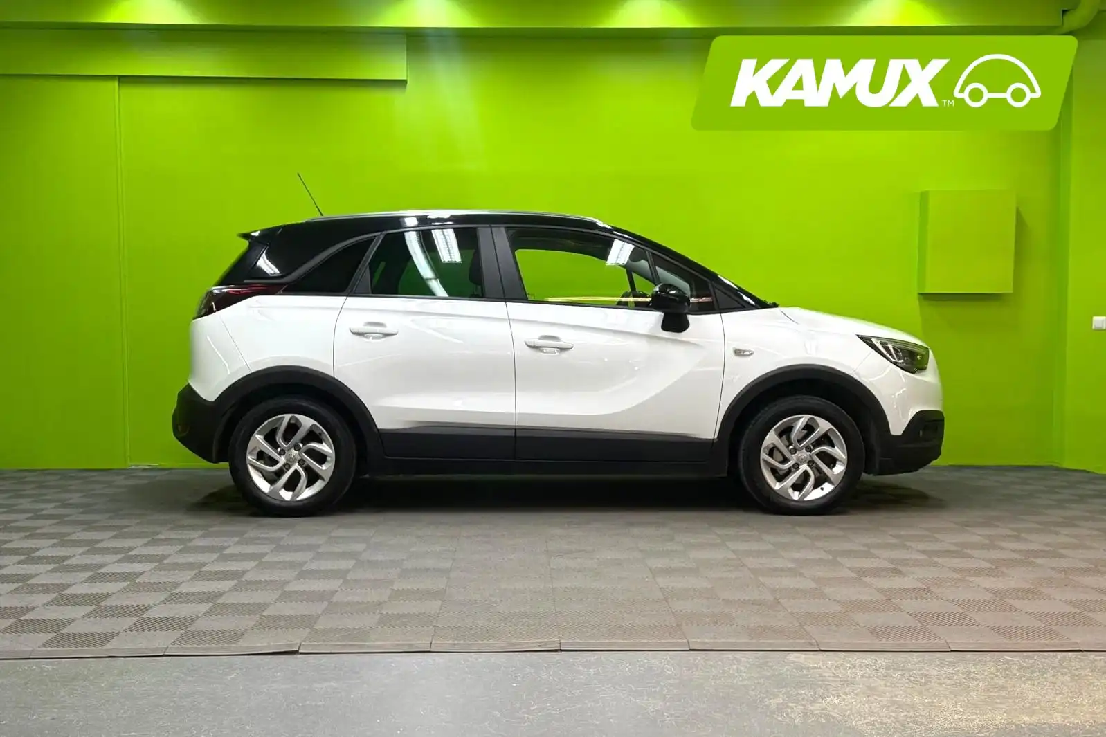 car-image