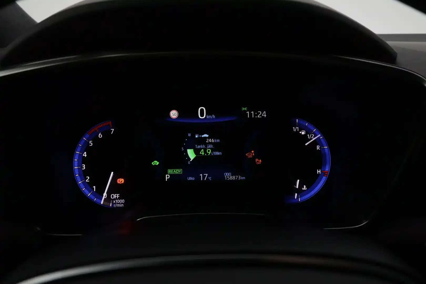car-image