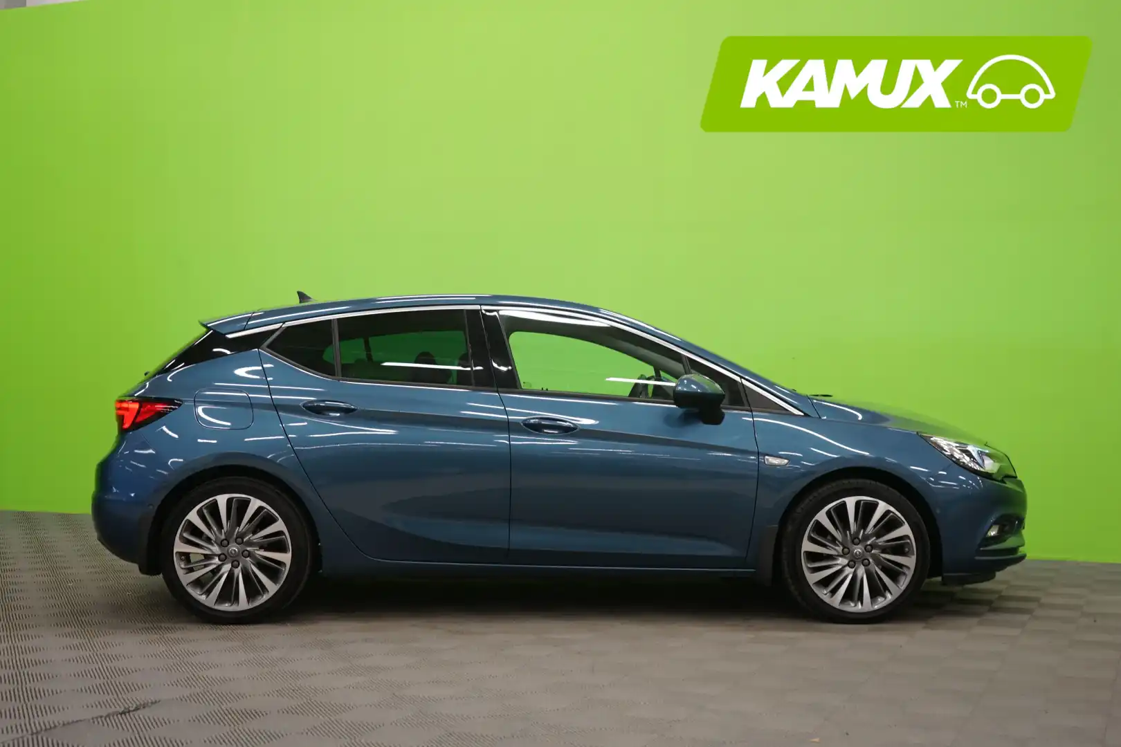 car-image