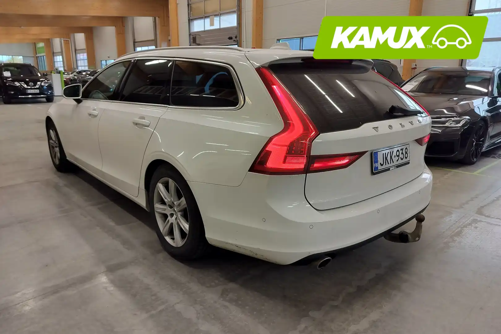 car-image