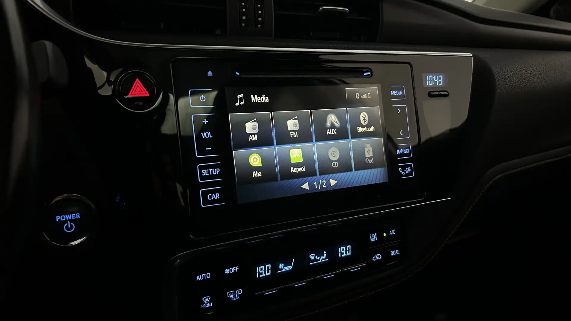 car-image