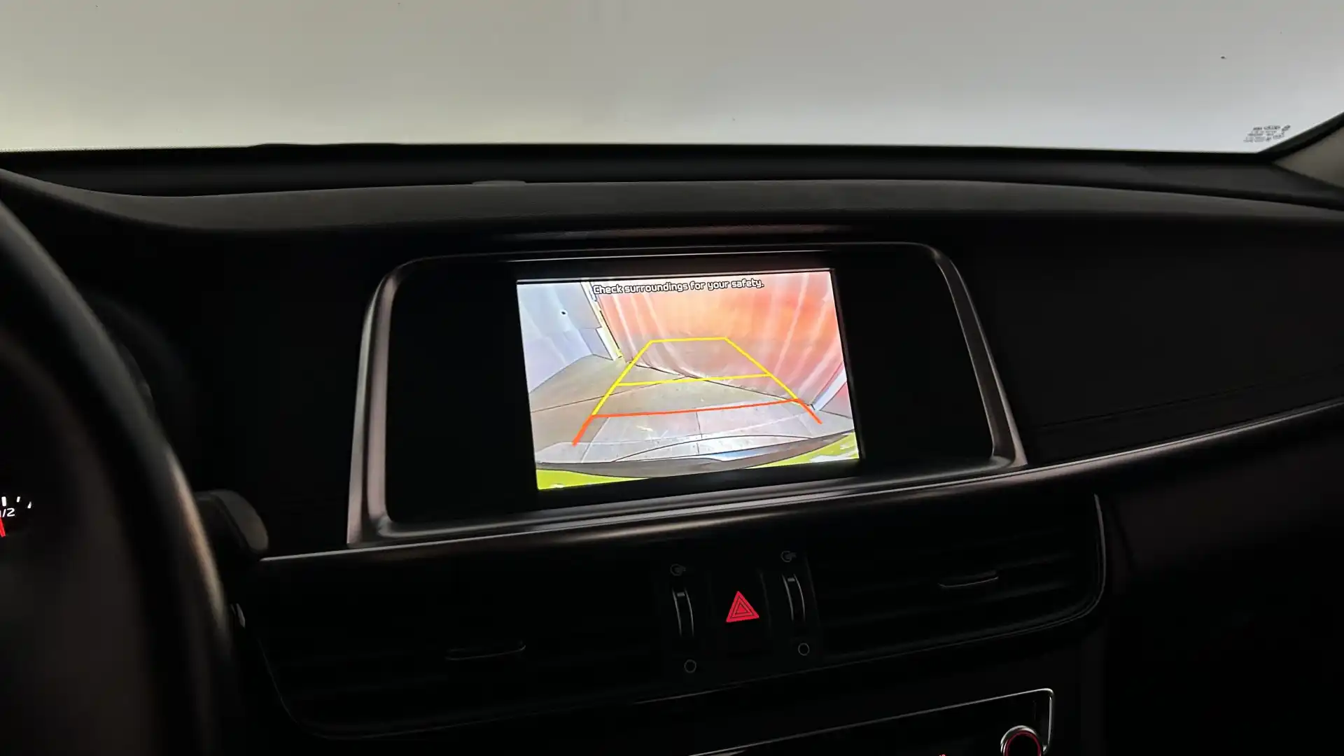 car-image
