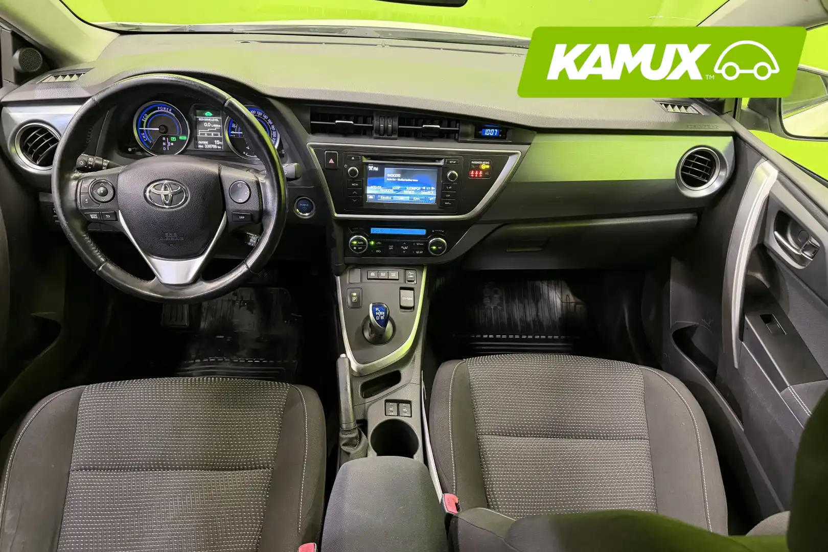 car-image