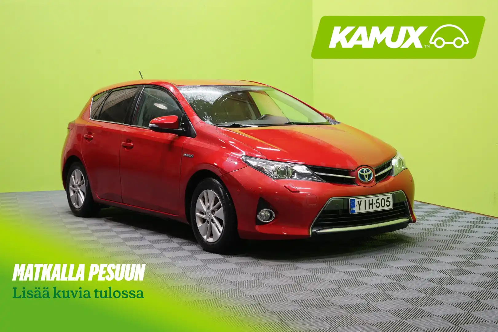 car-image