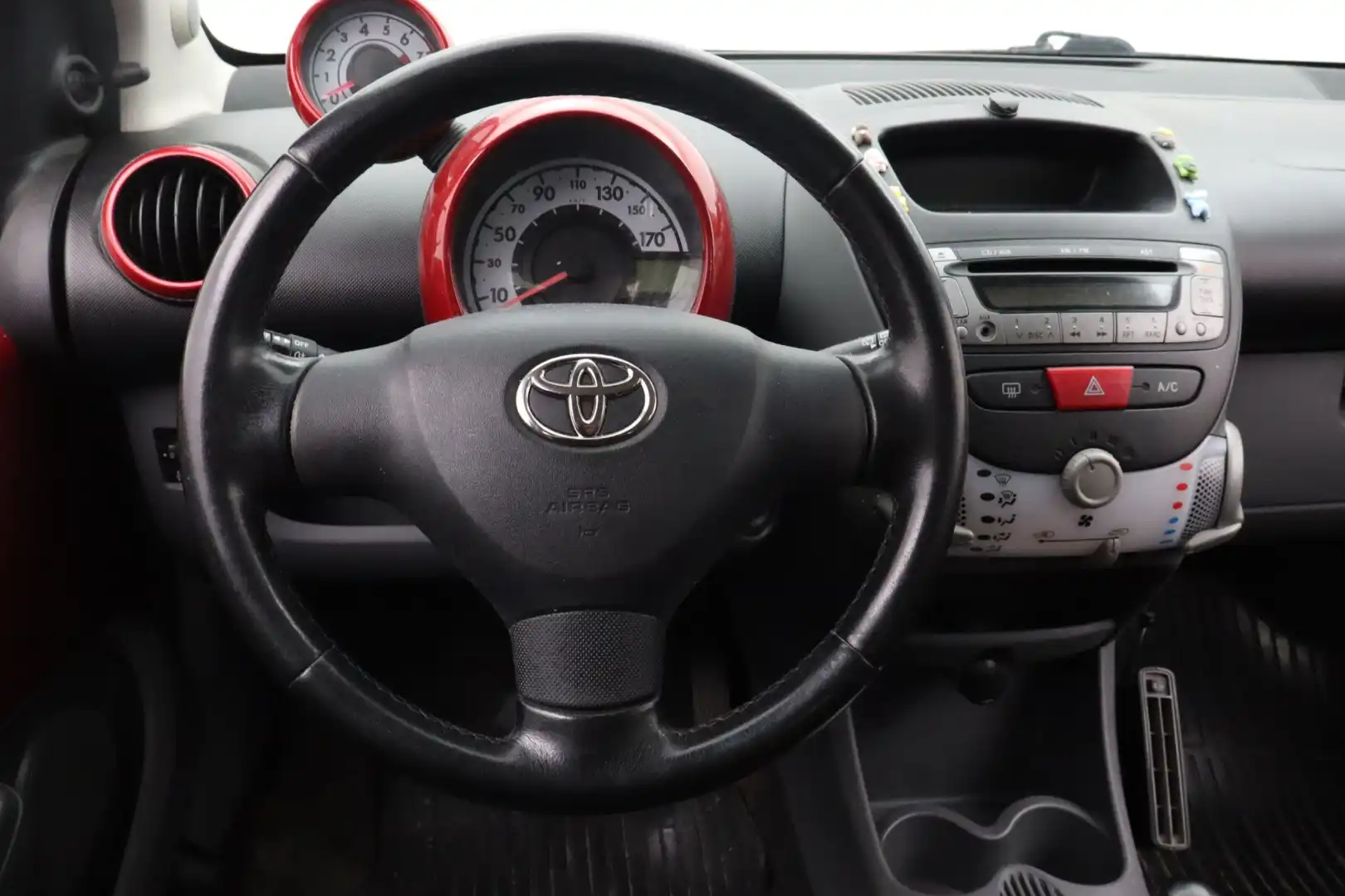 car-image