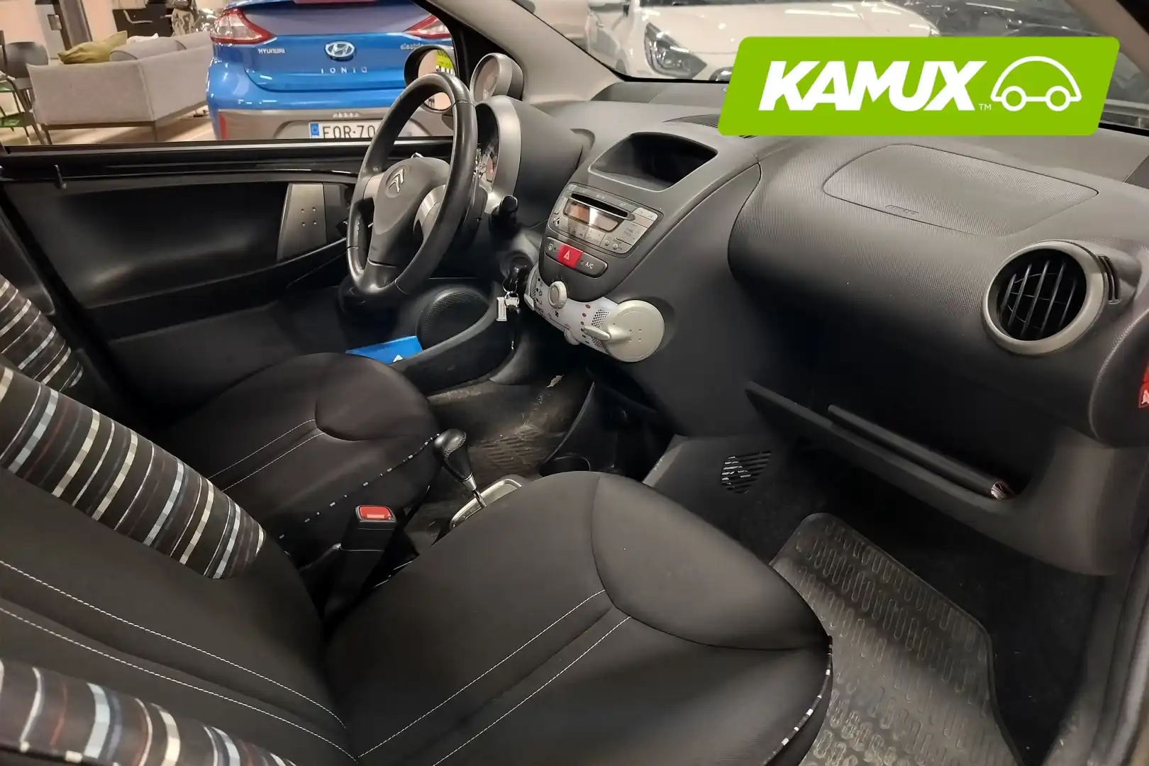car-image