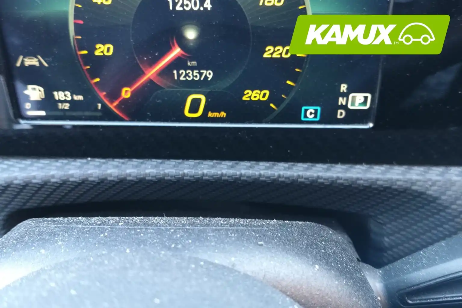 car-image