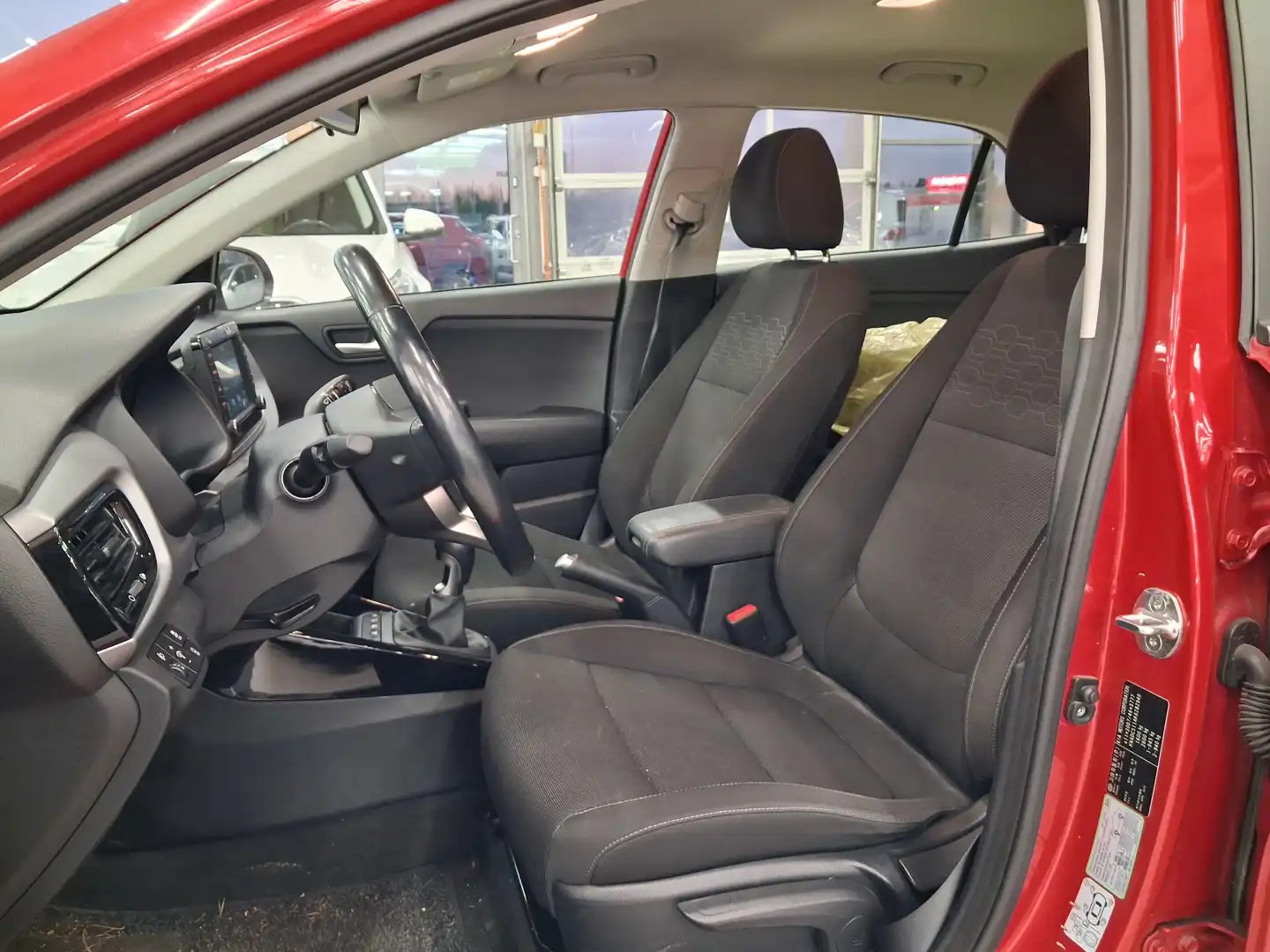 car-image