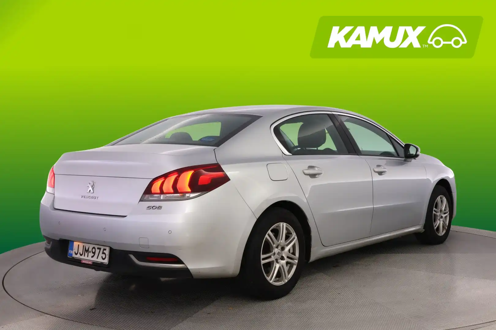 car-image