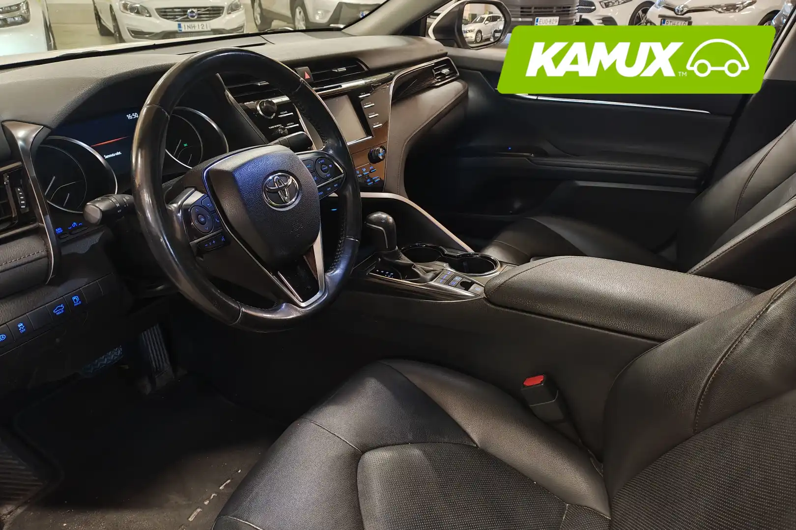 car-image