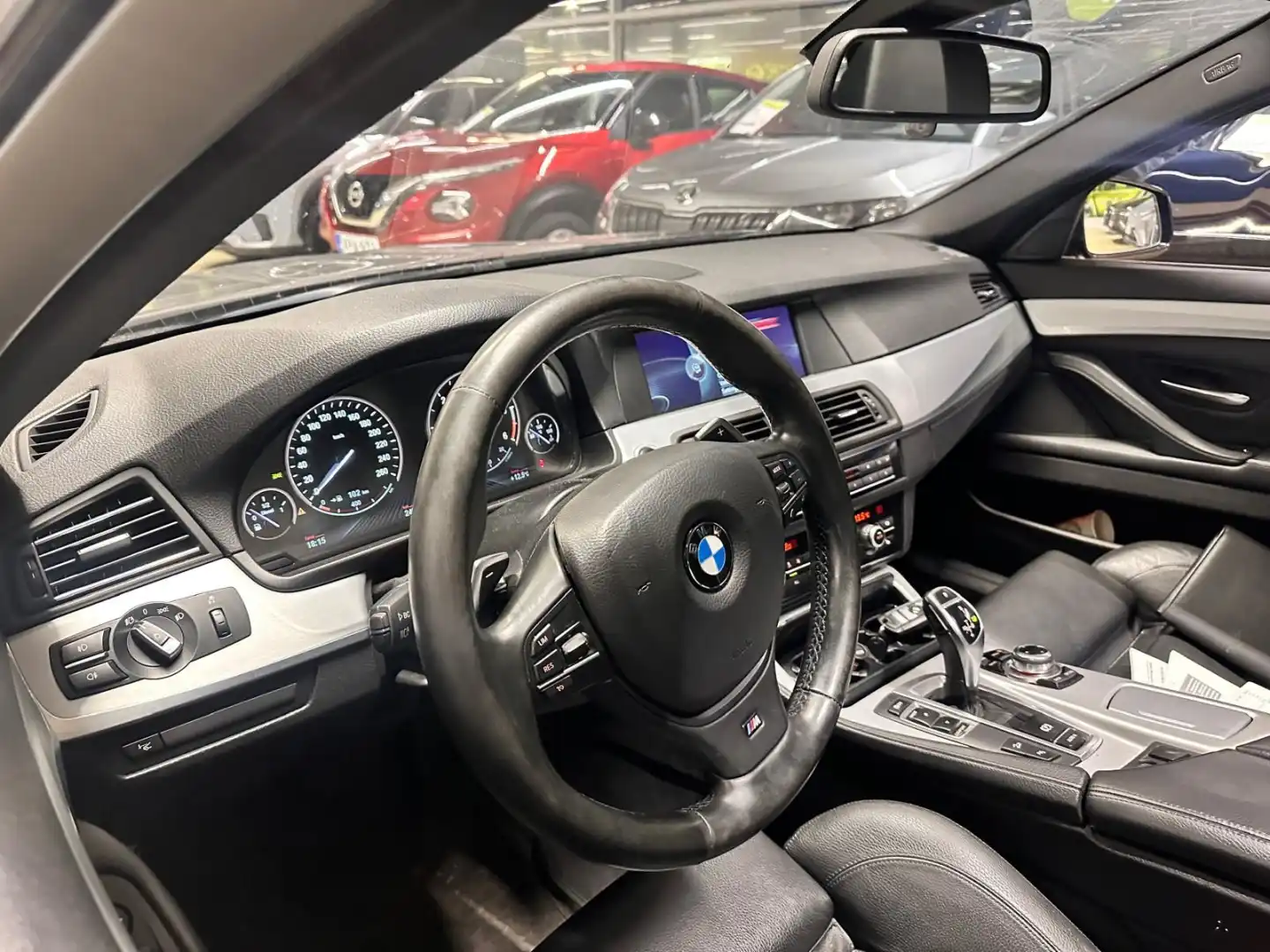 car-image