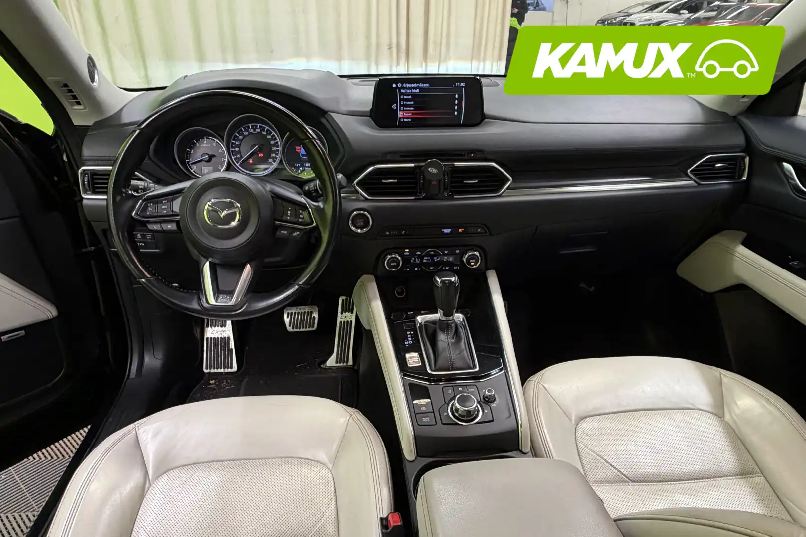 car-image