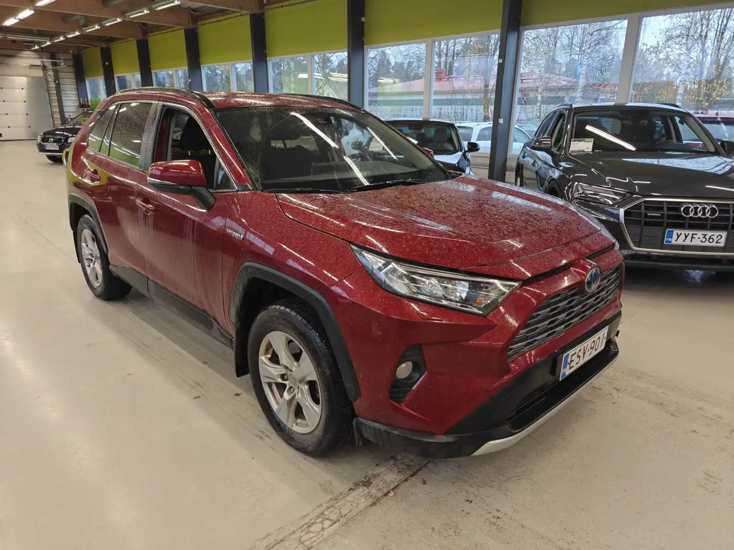 car-image