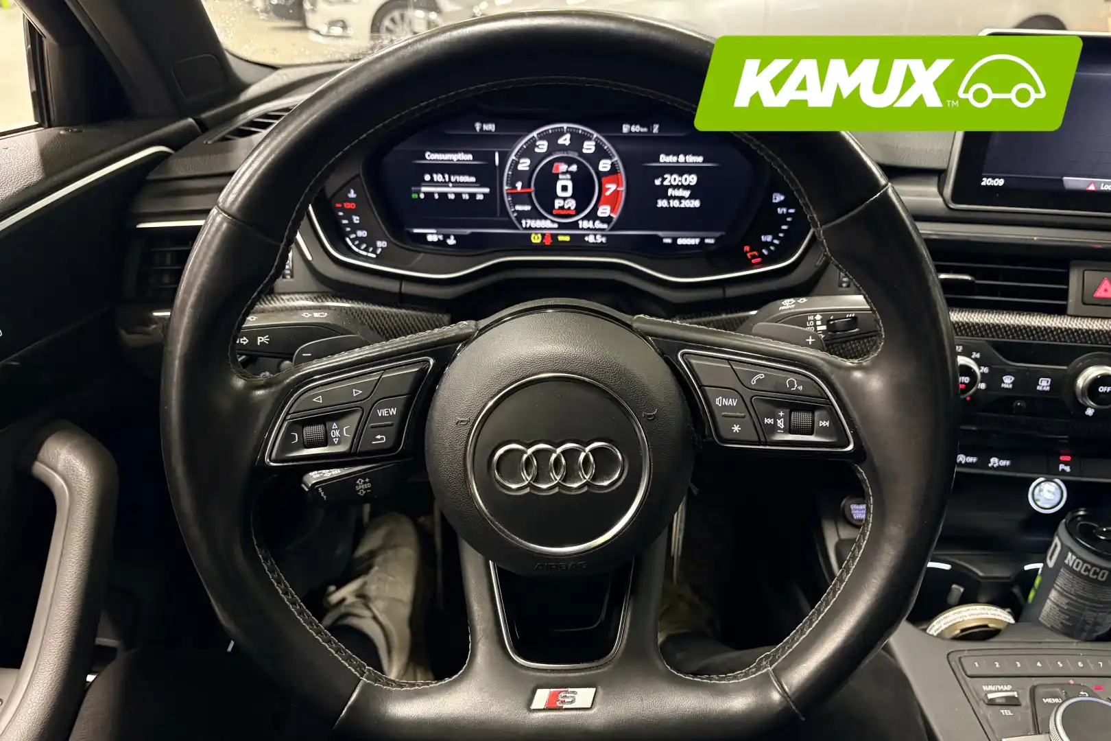 car-image