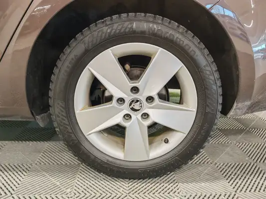 car-thumbnail