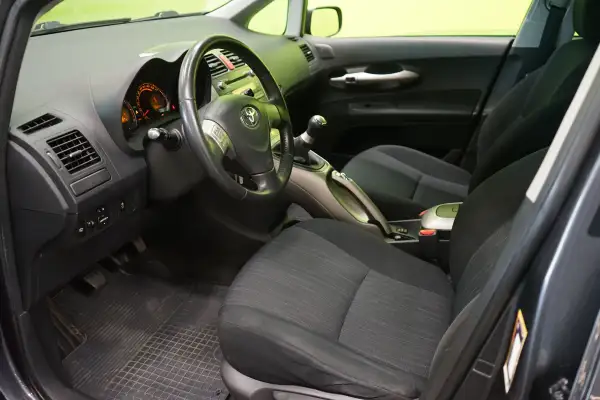 car-thumbnail