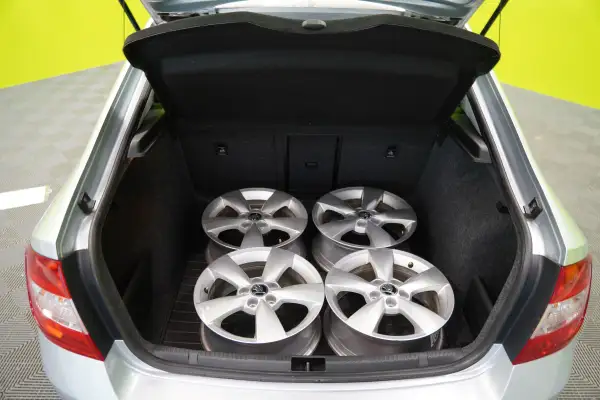 car-thumbnail