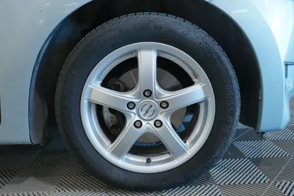 car-thumbnail