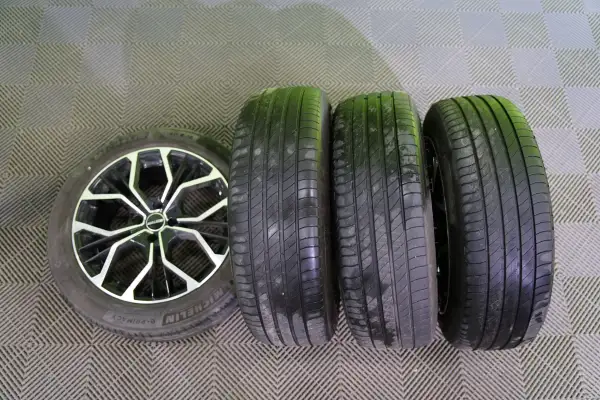 car-thumbnail