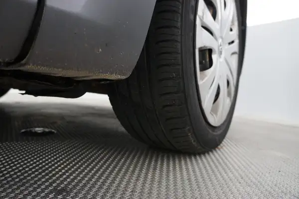 car-thumbnail