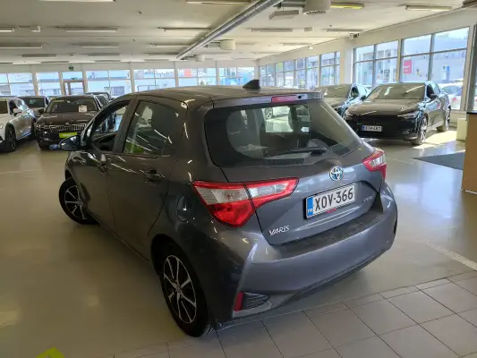 car-thumbnail