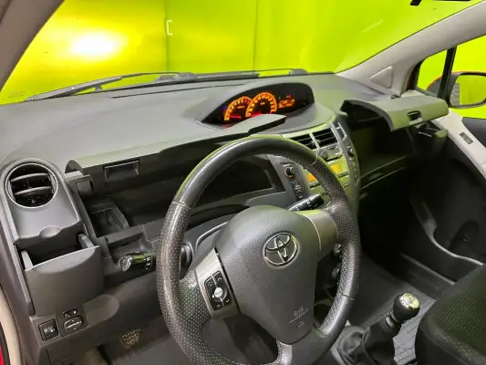 car-thumbnail