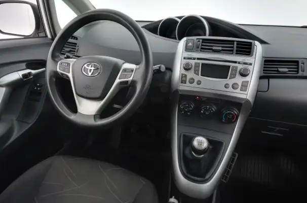 car-thumbnail