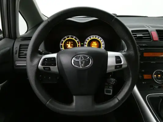 car-thumbnail