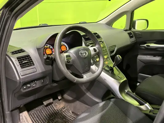 car-thumbnail