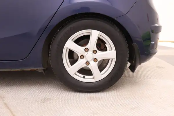 car-thumbnail