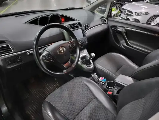 car-thumbnail