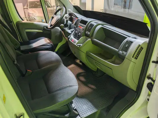 car-thumbnail