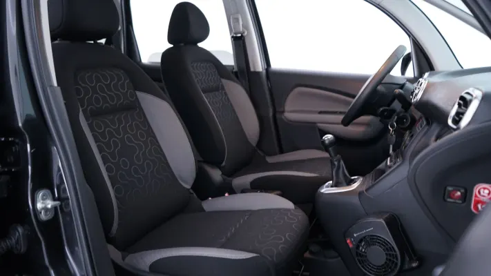 car-thumbnail