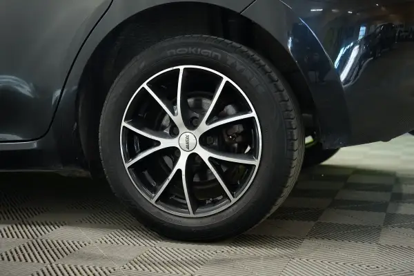 car-thumbnail
