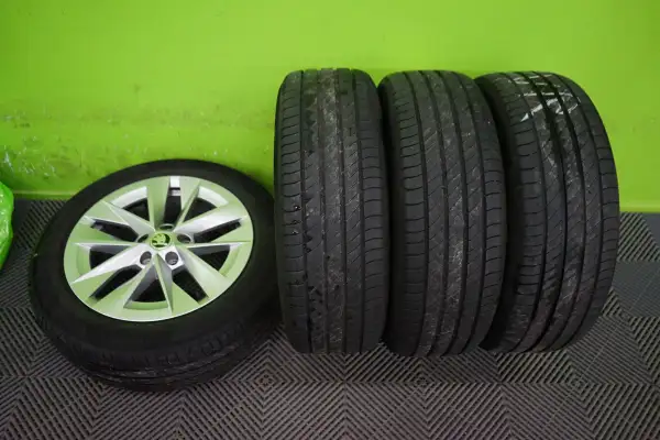 car-thumbnail