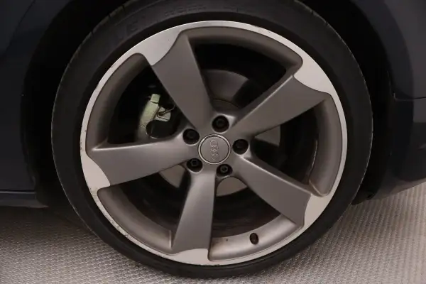 car-thumbnail