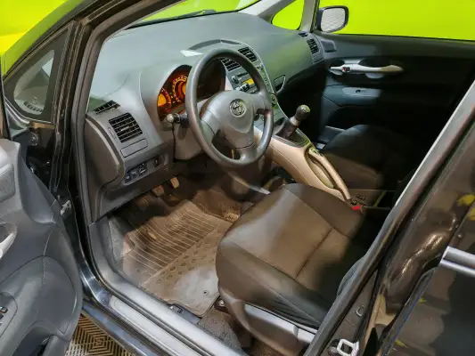 car-thumbnail