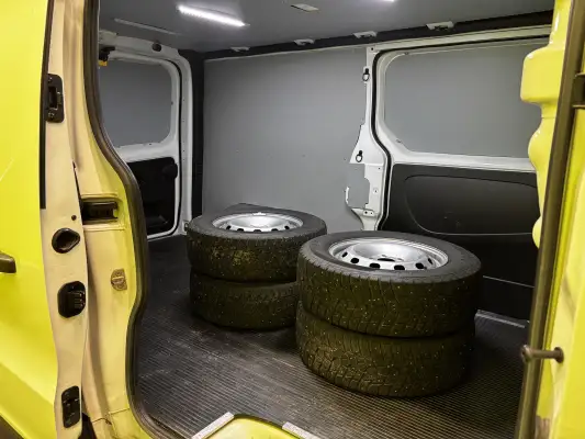 car-thumbnail