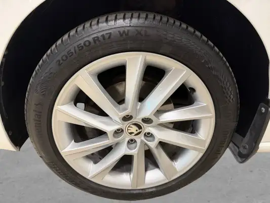 car-thumbnail