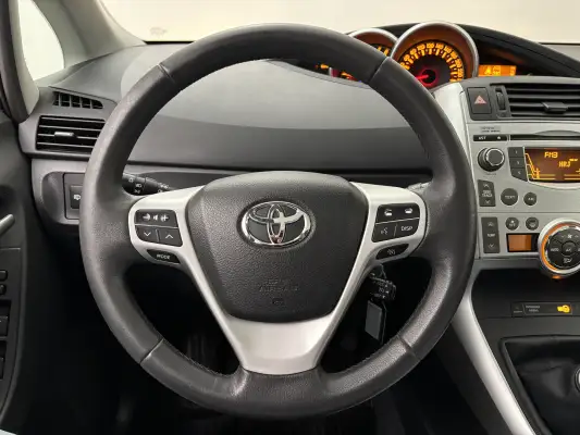 car-thumbnail